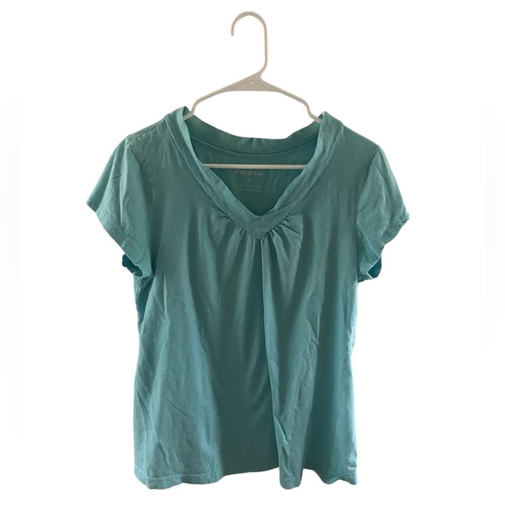 Blue V Neck Short Sleeve Tee Size Large